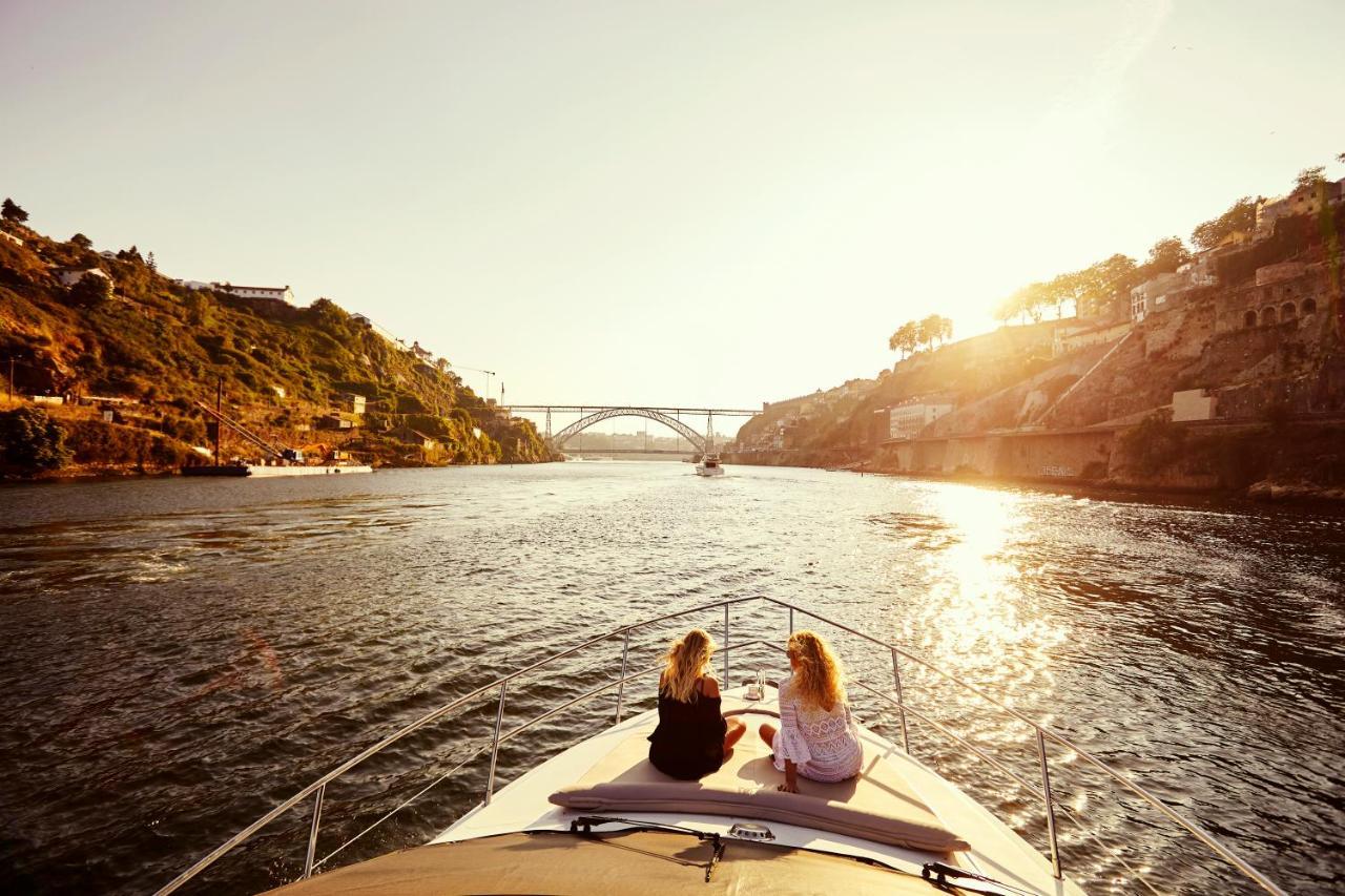 Porto Private Yacht- Accommodation Douro River Exterior photo